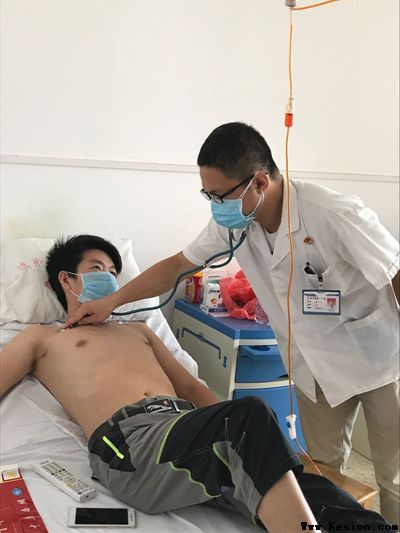 市第五人民医院加强自身建设，构建和谐医患关系