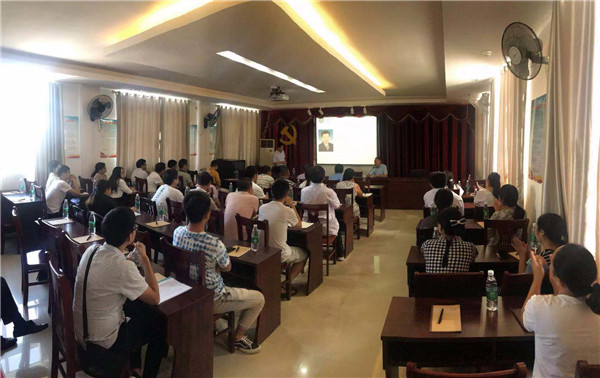 省卫健委呼吸内镜星火计划项目在景德镇市第五人民医院进行推广