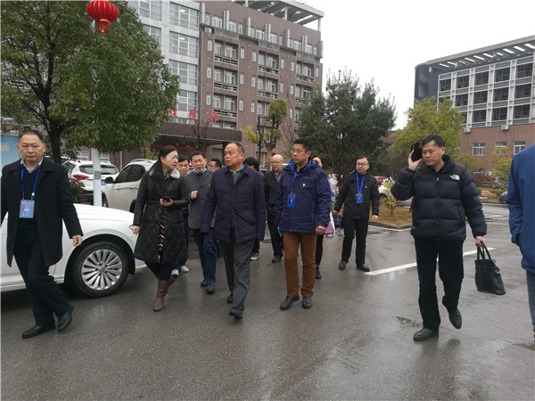 副市长熊皓莅临市五院督查新型冠状病毒感染的肺炎疫情应对准备工作