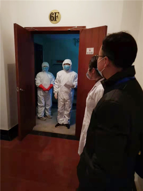 市五院豪门留验站开展疫情防控工作