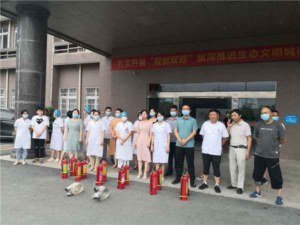 市五院开展“一警六员”消防技能专项实操演练活动