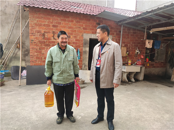 市五院深入开展综治帮扶