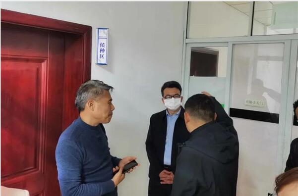 市五院召开新冠疫苗接种工作推进会