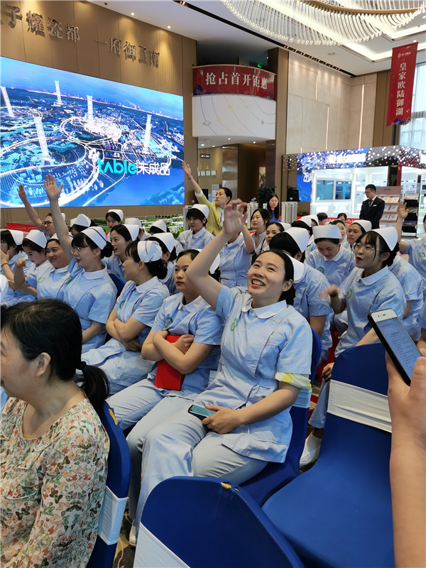 景德镇市第五人民医院开展庆祝“5.12”国际护士节系列活动