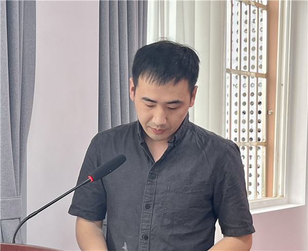 市五院开展廉洁行医系列活动——集中观看警示教育片
