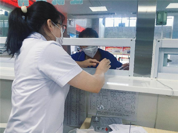 市五院门诊药品调剂室:以患者为中心，持续提升药学服务质量