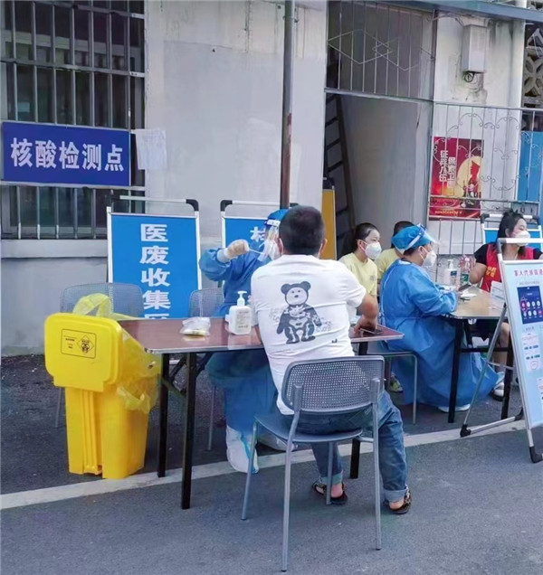 助力全民核酸检测   景德镇市五院在行动