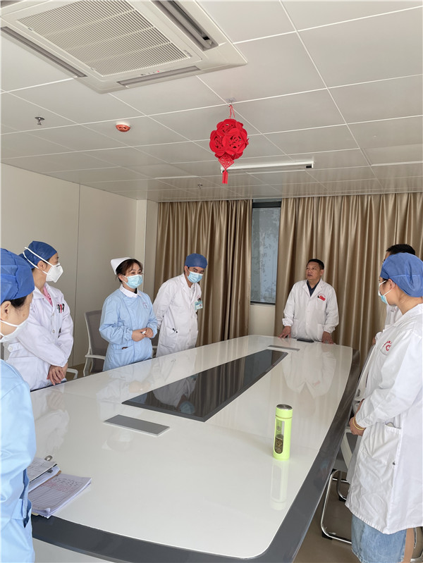 市五院肺一科以学促干创建学习型科室