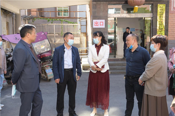 市五院指导推进鲇鱼山镇创建无结核社区示范点项目工作