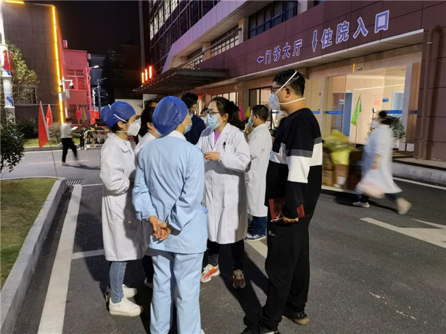 疫情就是命令，防控就是责任