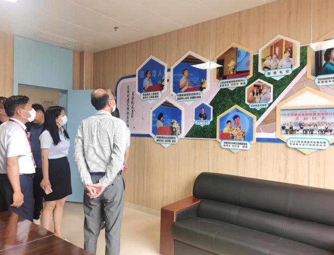 九江市第三人民医院莅临景德镇市五院参观交流