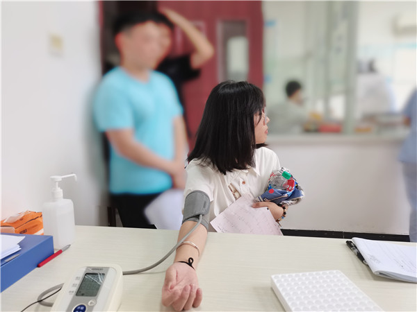 市五院为景航航空公司新入职员工开展健康体检服务