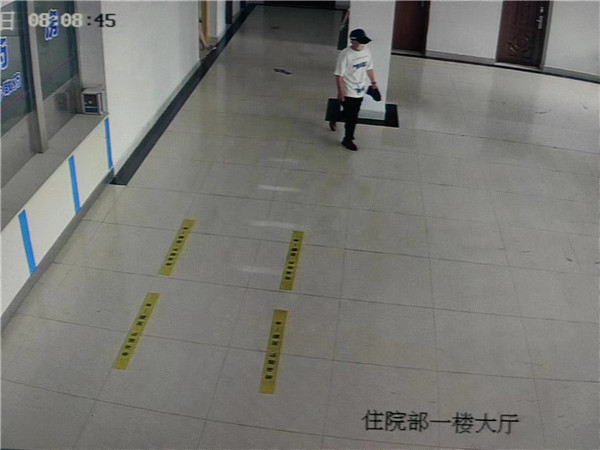 一男子盗窃五院患者手机被警方抓获