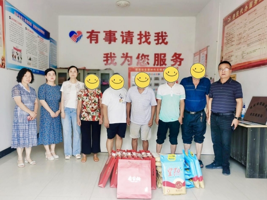 市五院开展中秋节前走访慰问活动　