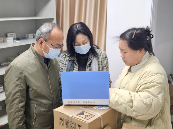 市五院开展春节前安全生产大检查　　