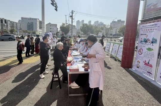 市五院举办“3.24世界防治结核病日”大型活动,共同终结结核流行