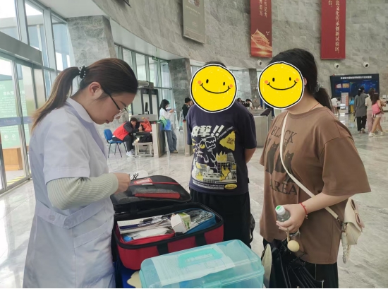 瓷都文博之旅的“健康卫士”:市五院五一护航陶瓷博物馆